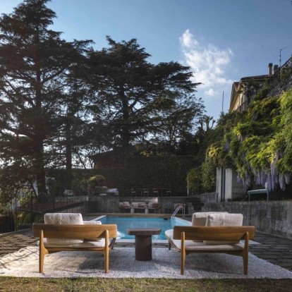 Η βίλα Baxter Lago στη λίμνη Como φιλοξενεί την παρθενική outdoor συλλογή του ιταλικού οίκου
