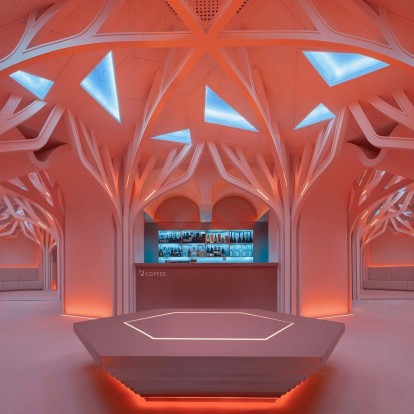 Ένα coffee shop βγαλμένο από το μέλλον στην Κίνα είναι η επιτομή του μοντερνισμού