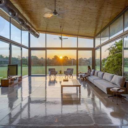 Μια one-of-a-kind κατοικία στην Ινδία είναι η επιτομή της καλοκαιρινής μαγείας