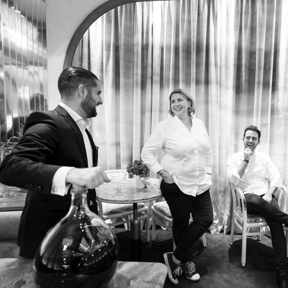 Chef étoilée: Η διάστερη Γαλλίδα σεφ, Stephanie Le Quellec μιλάει για 1η φορά «ελληνικά» με αφορμή τη συνεργασία της με το Sani Resort