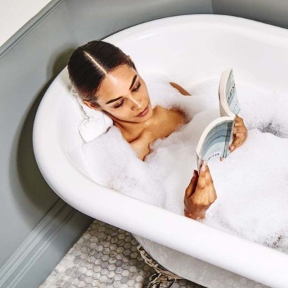 Υδροθεραπεία: Ποια είναι η νέα τάση και πώς μπορείτε να εφαρμόσετε αυτήν τη luxurious εμπειρία στο σπίτι; 