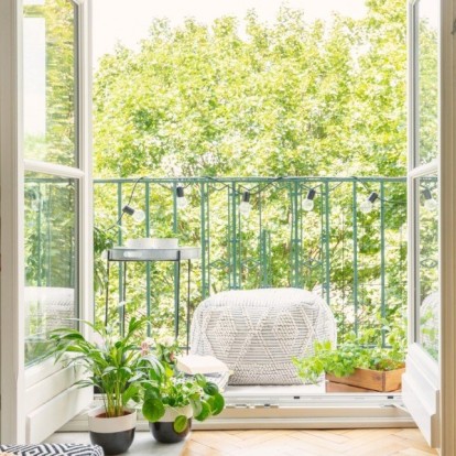 Summer in the city: 5 δημιουργικοί τρόποι για να αποκτήσει το μπαλκόνι μας ατμόσφαιρα διακοπών 