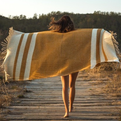 Οι beach towels για τέλειες εμφανίσεις στην παραλία 