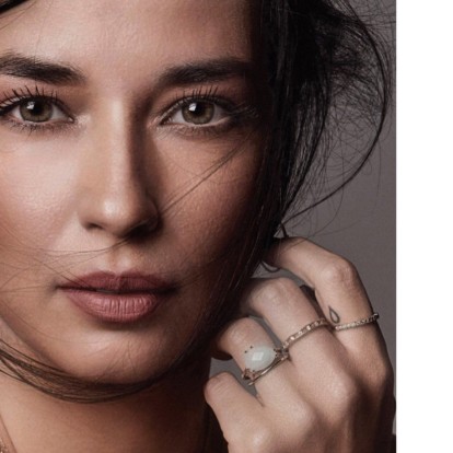 Κλειώ Στασινού: The beautiful Muse and The Ladybug