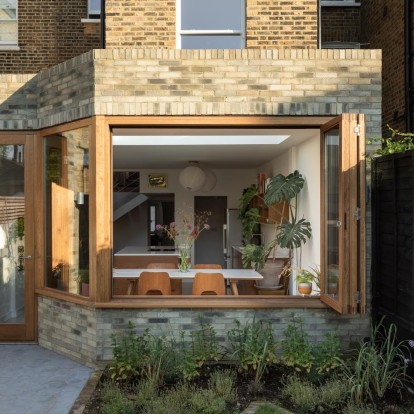 Το project επέκτασης κατοικίας που μεταμόρφωσε ένα σπίτι στο Clapton του Λονδίνου