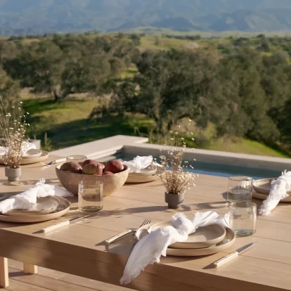 H designer και tastemaker Jenni Kayne μας ξεναγεί στο πολυτελές ράντσο της στην Καλιφόρνια 