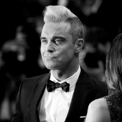 Robbie Williams: Κυκλοφόρησε το πολυαναμενόμενο official music video της μπαλάντας "Lost"