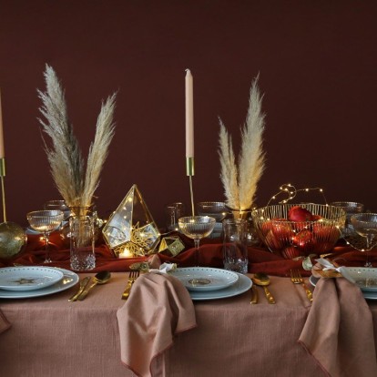 Ετοιμάζετε τραπέζι για την Ημέρα των Ευχαριστιών; Σας προτείνουμε το πιο elegant setting 