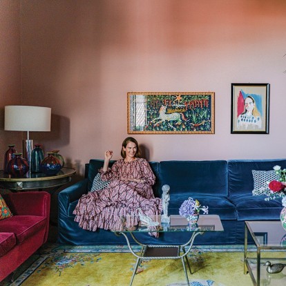 Η JJ Martin έφερε μια «δεύτερη άνοιξη» στο Παρίσι μέσα από τη νέα της συνεργασία