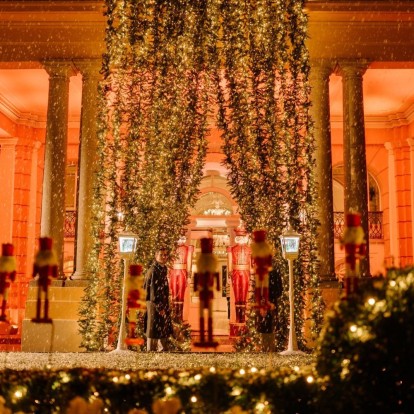 Villa d'Este: To luxurious hotel έχει μπει στο ρυθμό των Χριστουγέννων και λάμπει πιο πολύ από ποτέ