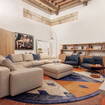 Ένα Palazzo του 15ου αιώνα στη Φλωρεντία ντύθηκε με έντονα χρώματα 