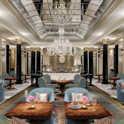 Περιηγηθείτε στους ανακαινισμένους χώρους του luxurious Dorchester hotel στην καρδιά του Λονδίνου 