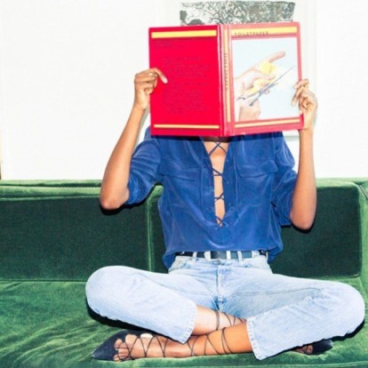 Tα top μυθιστορήματα που κάνουν ντεμπούτο τη νέα χρονιά και μας καλούν για να τα απολαύσουμε 