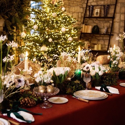 Πώς να διακοσμήσετε το εορταστικό τραπέζι σύμφωνα με το ζώδιό σας